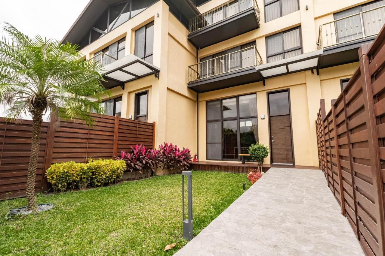 W Starry Villa Жуйсуй Екстер'єр фото